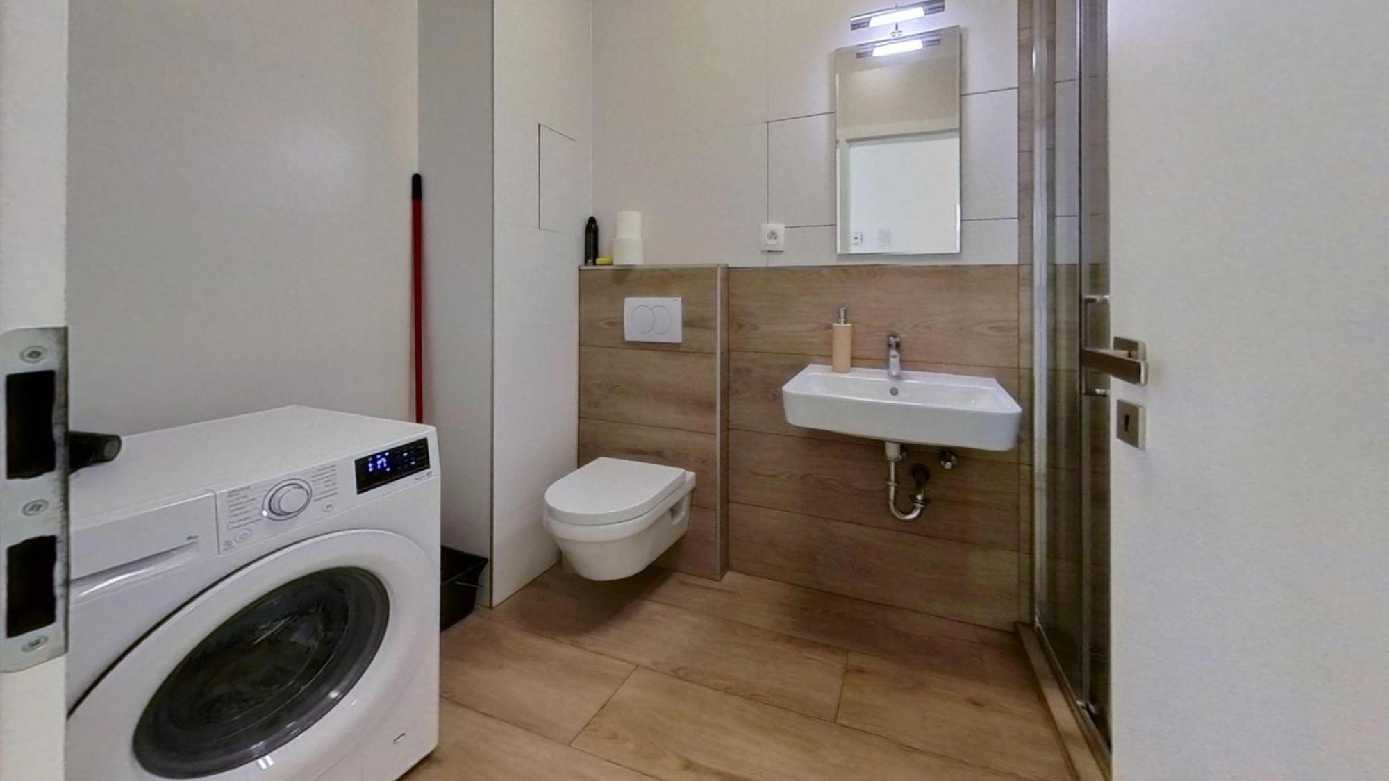 Air-Conditioned 2 Room Apartment, With Terrace, Rovinka, 302 Екстериор снимка